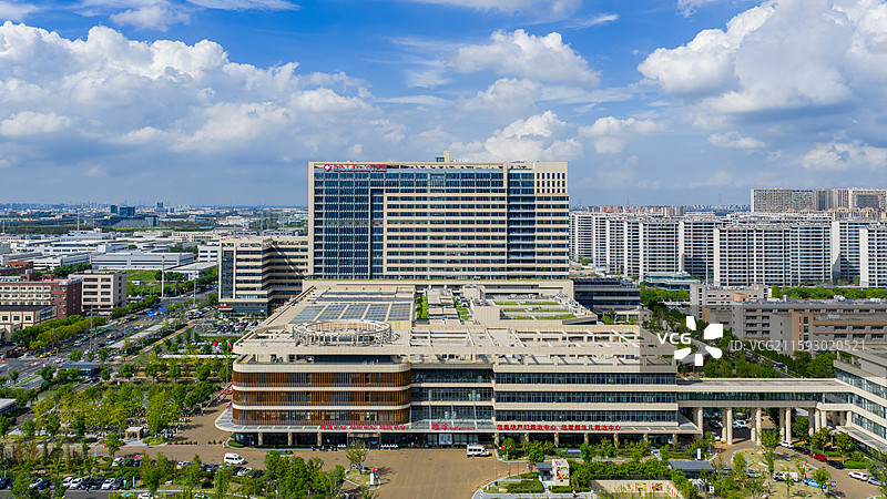昆山第一人民医院航拍 · 东部医疗中心暨昆山市三级甲等医院地标图片素材