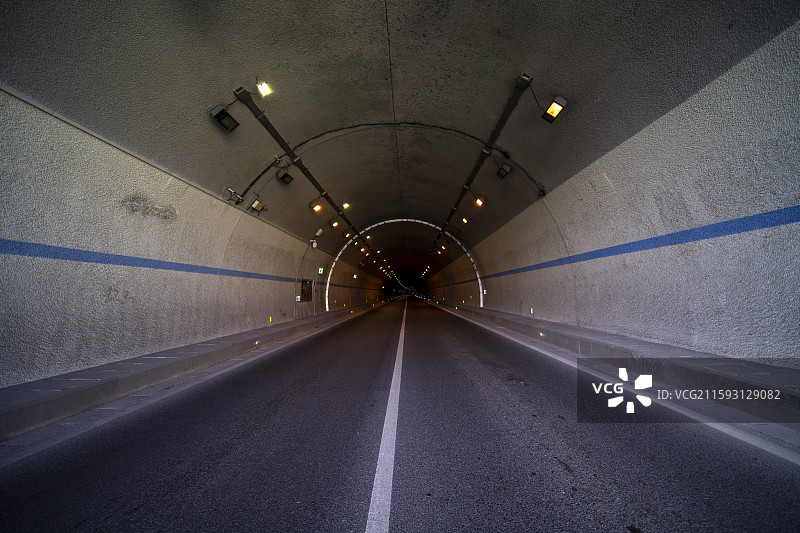 泸州城市大道和天际线图片素材