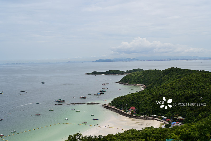 泰国，芭提雅，阁兰岛，玻璃海与观音像图片素材