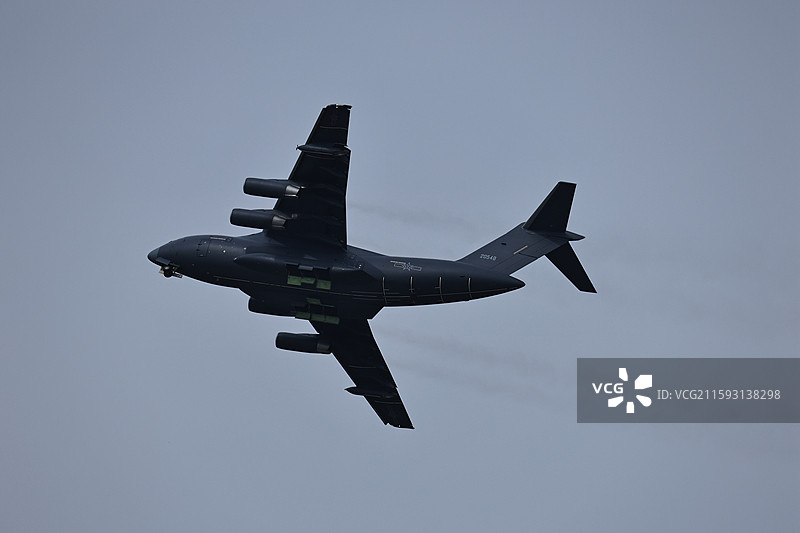 长春航展外围拍摄之油运20图片素材