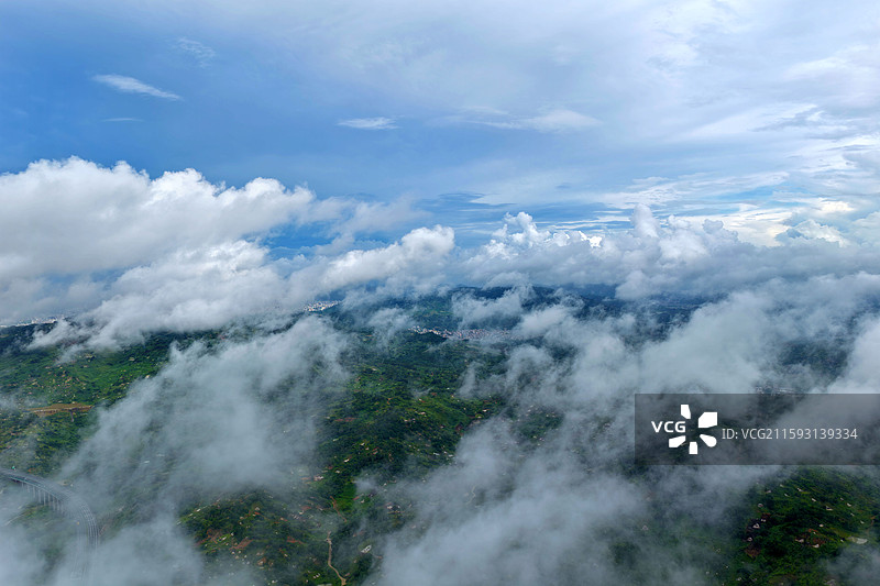 广东汕头潮阳航拍云景图片素材
