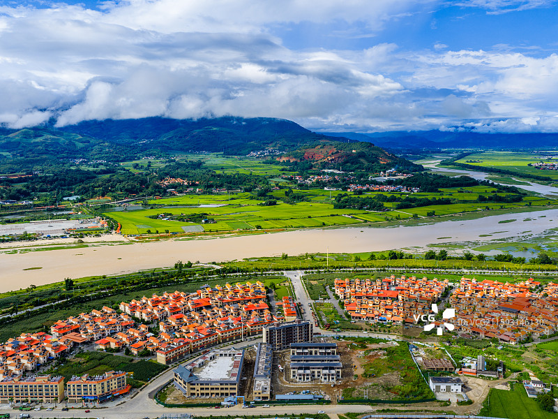 云南省德宏州盈江县城图片素材