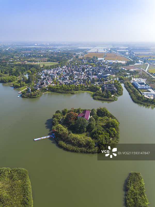 秋天的江苏盐城建湖县淮剧小镇九龙口湿地景区图片素材