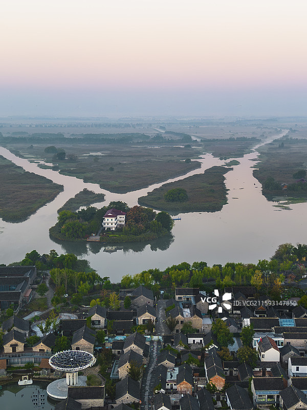 秋天的江苏盐城建湖县淮剧小镇九龙口湿地景区图片素材