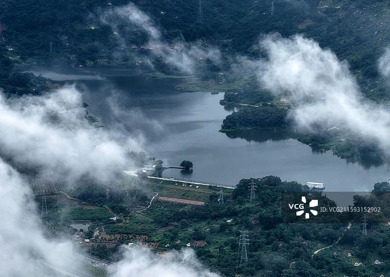 广东汕头潮阳航拍云景图片素材