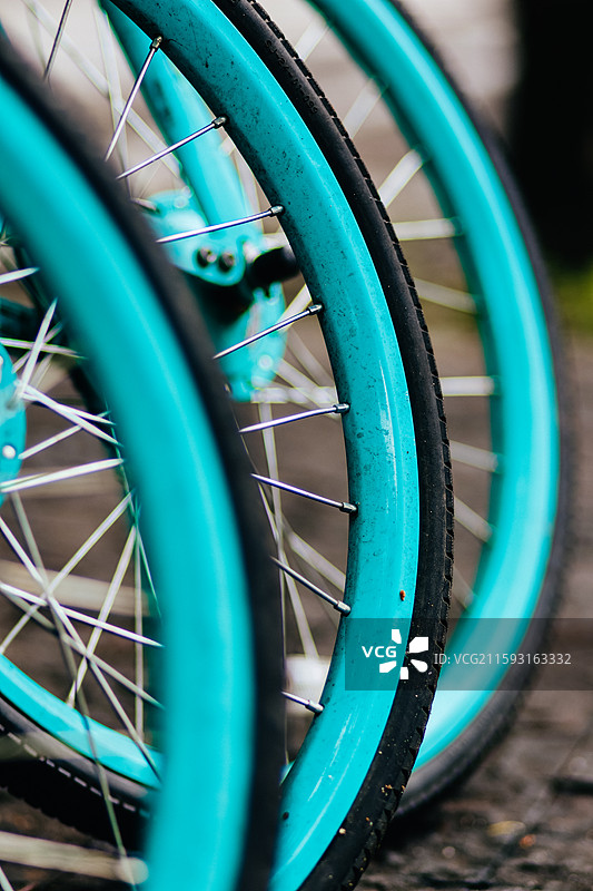 街边的共享单车……图片素材