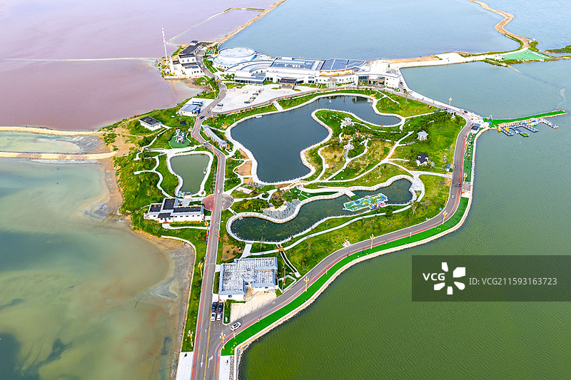 航拍山西运城盐湖景区风光（运城盐湖是世界三大硫酸钠型内陆盐湖之一）图片素材