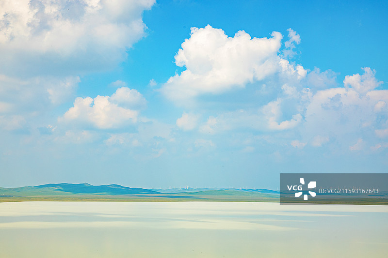 内蒙古锡林郭勒盟太仆寺旗牛奶湖图片素材