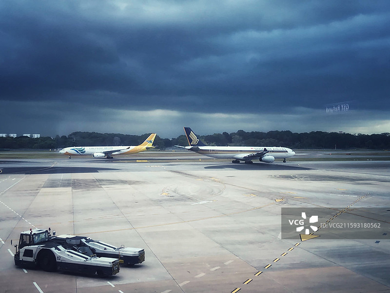 迎来，送往图片素材