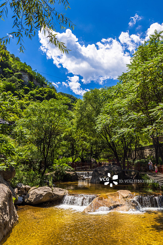 保定唐县潭瀑峡景区夏日风光图片素材