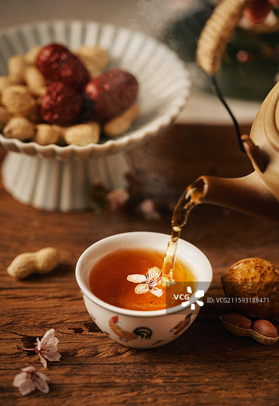 围炉煮茶静 小火炉烤水果图片素材