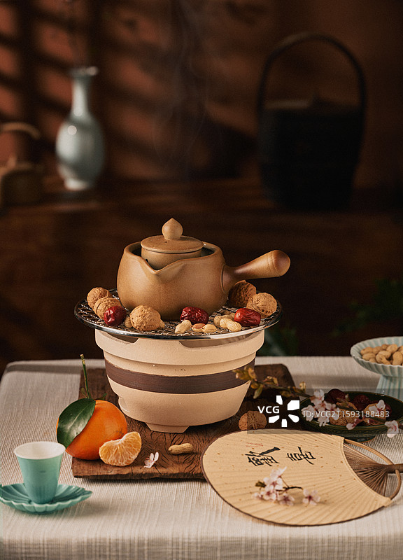 围炉煮茶静 小火炉烤水果图片素材