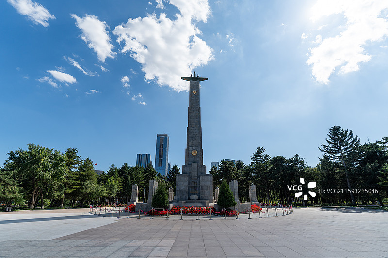 长春人民广场-长春苏联红军烈士纪念塔图片素材