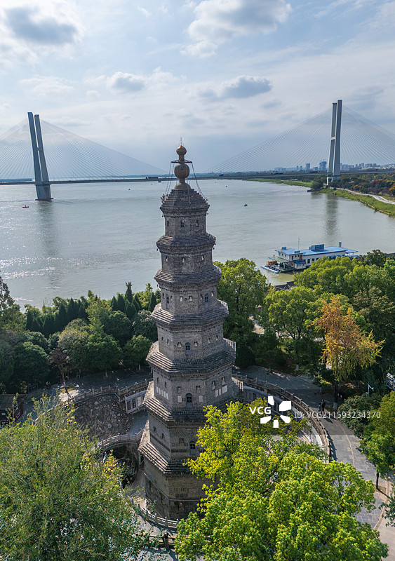 荆州万寿园的明代万寿宝塔图片素材