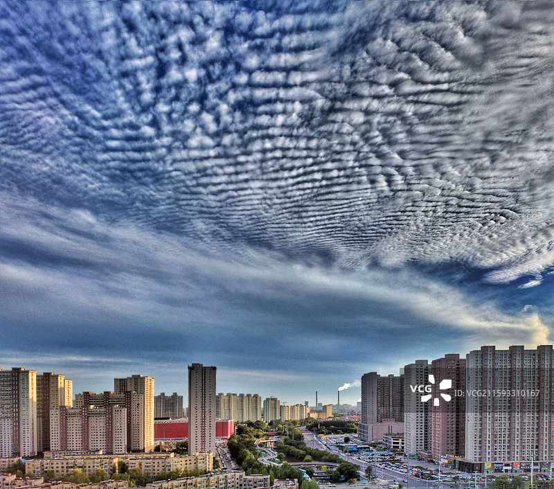 黑龙江大庆的鱼鳞云图片素材