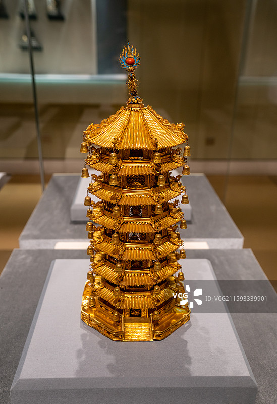 南京博物院之清金坛城和清乾隆金佛塔图片素材