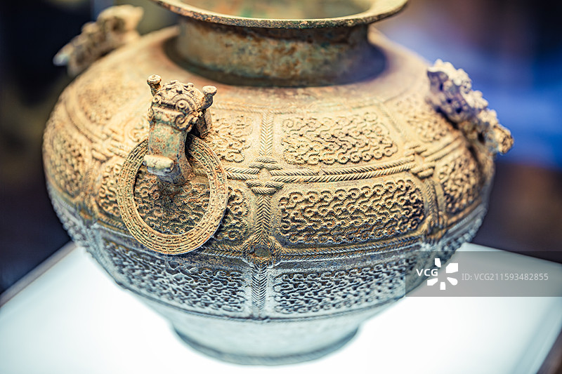 河北博物院藏唐县北城子战国初期墓出土蟠虺纹铜瓿图片素材