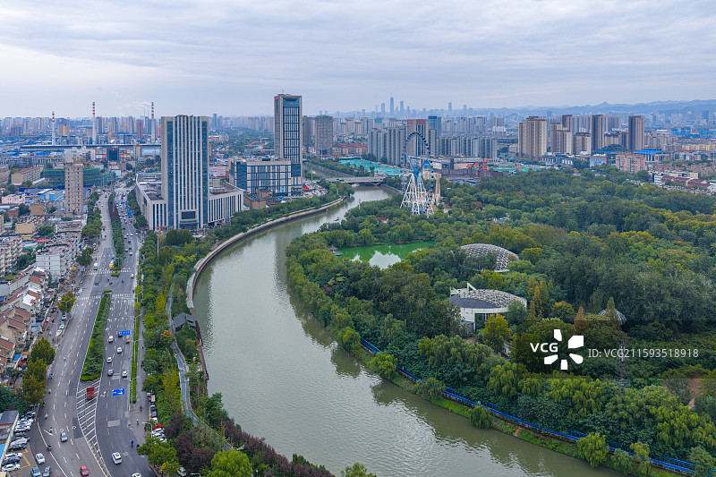 航拍济南小清河与动物园图片素材