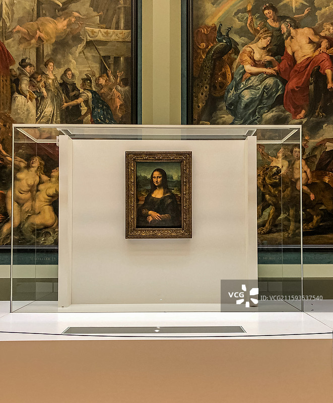 法国巴黎 卢浮宫 蒙娜丽莎图片素材