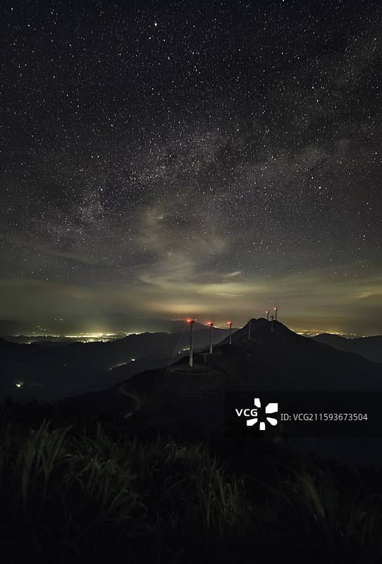 星空下的风车图片素材