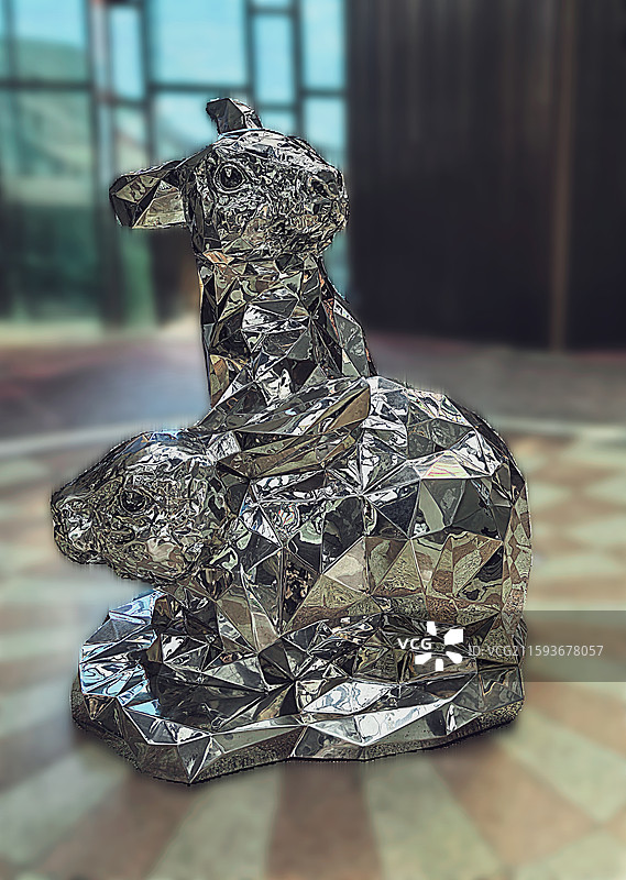 兔子雕塑 两只兔子图片素材