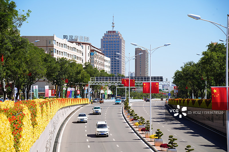甘肃省平凉市崆峒区绿地广场图片素材
