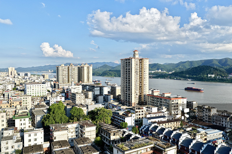 航拍广东德庆县和西江风光图片素材