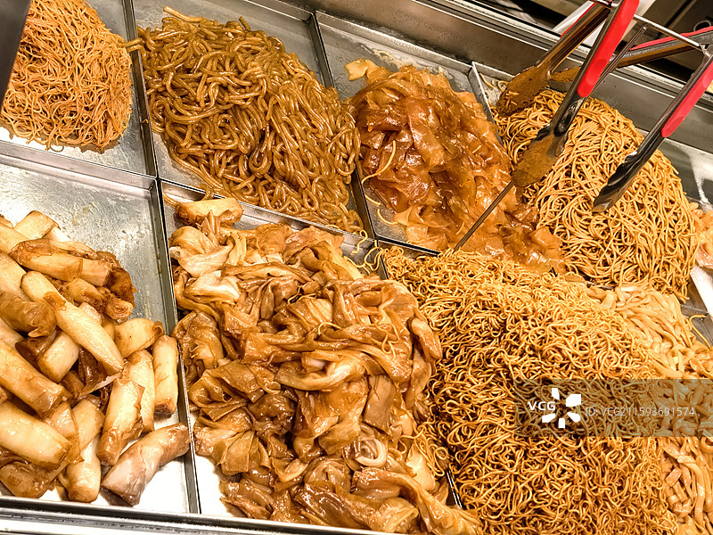 凉拌菜面食水晶粉大拉皮猪肠粉卷粉面条粉丝河粉凉皮图片素材