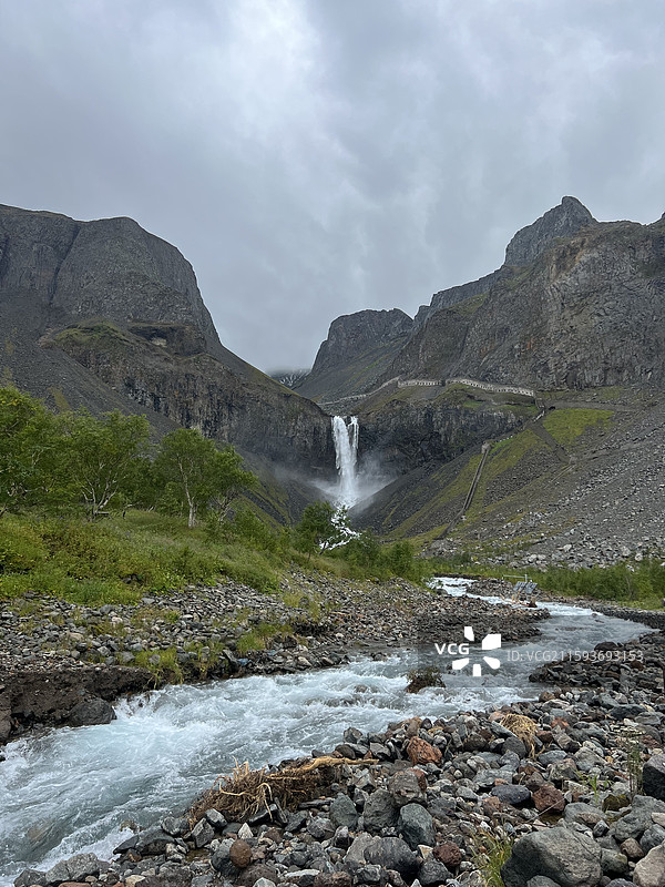 长白瀑布图片素材