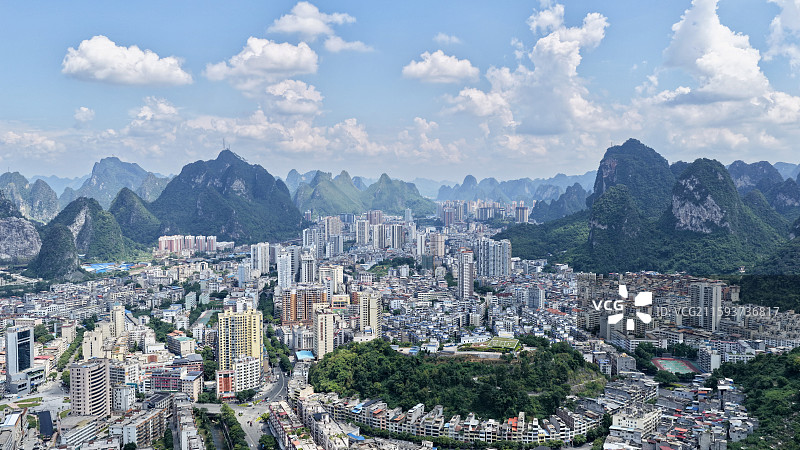 航拍河池金城江区全景图片素材