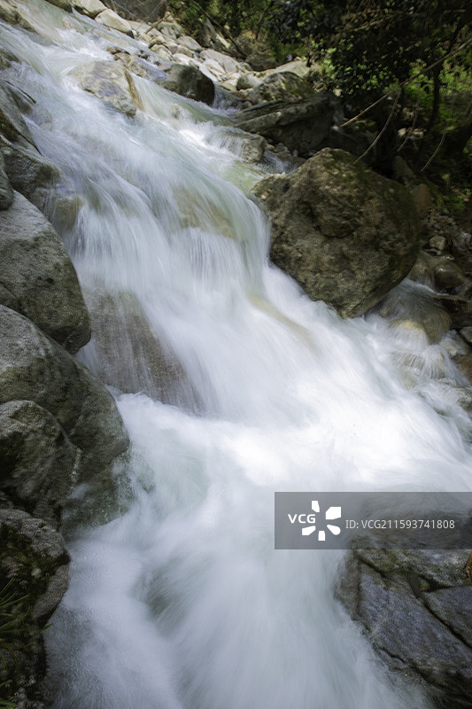 湖南省岳阳市，“天岳”幕阜山古称天岳山，黑龙潭瀑布群，国家4A级景区图片素材
