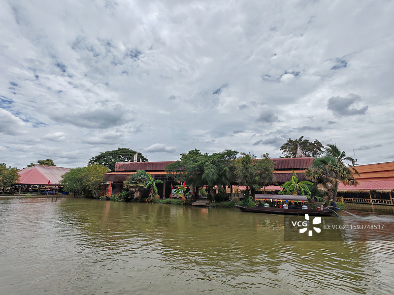 泰国大城阿育塔雅水上市场风景图片素材