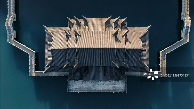 乐平水上古戏台航拍视角图片素材