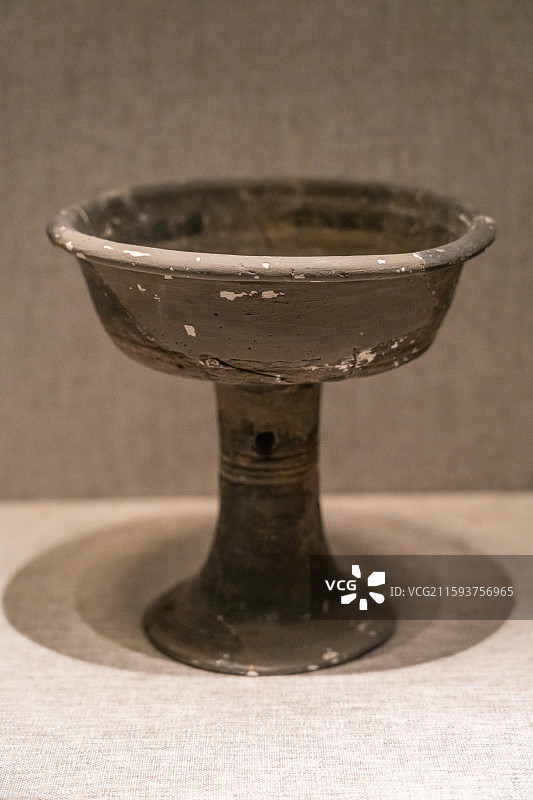 灰陶豆（夏代）河南博物院藏 偃师市二里头出土图片素材