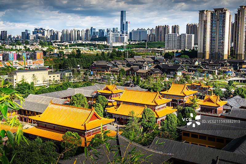 贵州 贵阳 泉湖公园 西普陀寺 古今同框图片素材