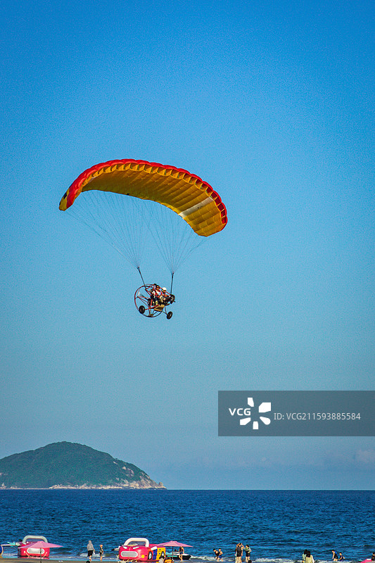 海南 万宁 神州半岛 石梅湾 日月湾 沙滩 沙滩吧 海浪 日落 冲浪图片素材