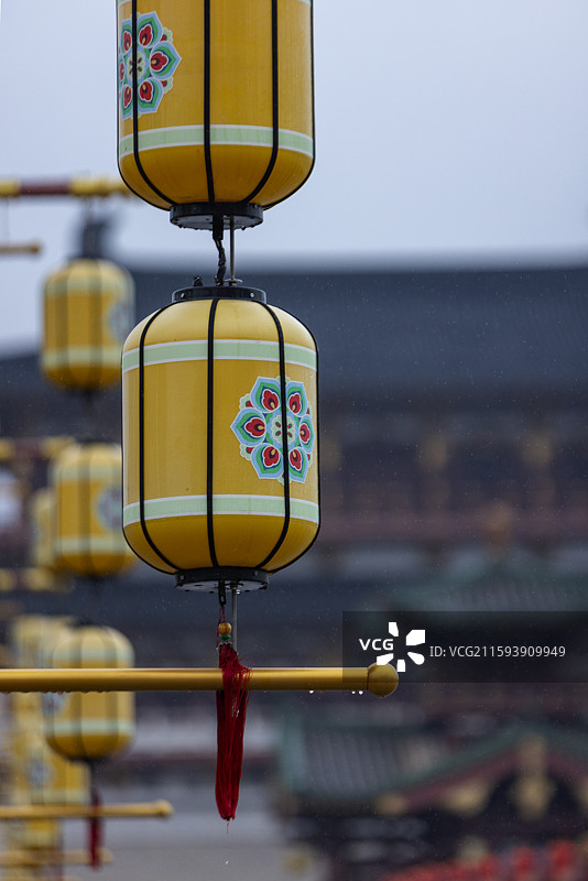 雨中河南省隋唐洛阳城国家遗址公园九洲池景区图片素材