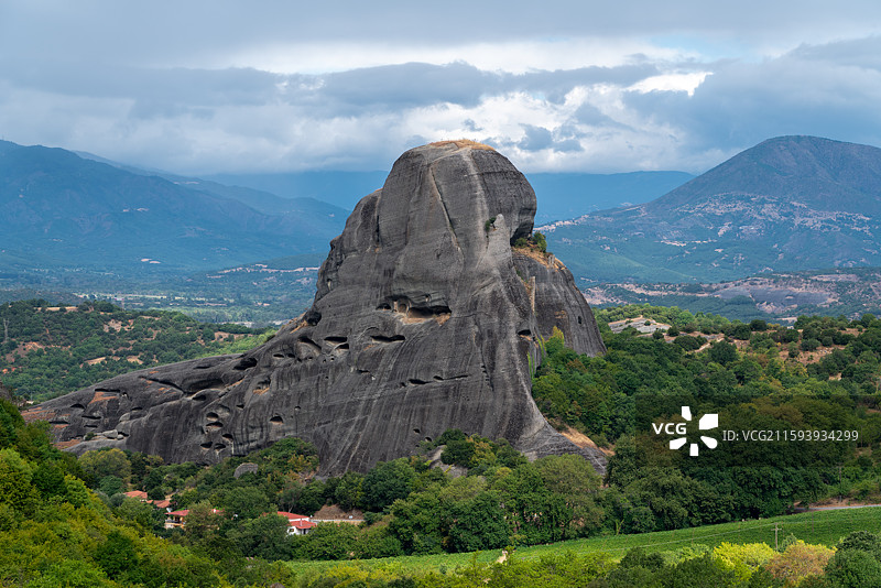 希腊卡兰巴卡梅泰奥拉山岩图片素材