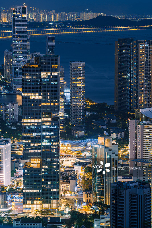 深圳蛇口海上世界的建筑夜景图片素材