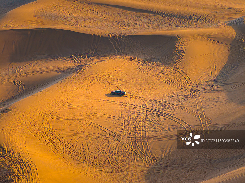 吐鲁番 鄯善县 库木塔格沙漠 龙门客栈 越野基地图片素材