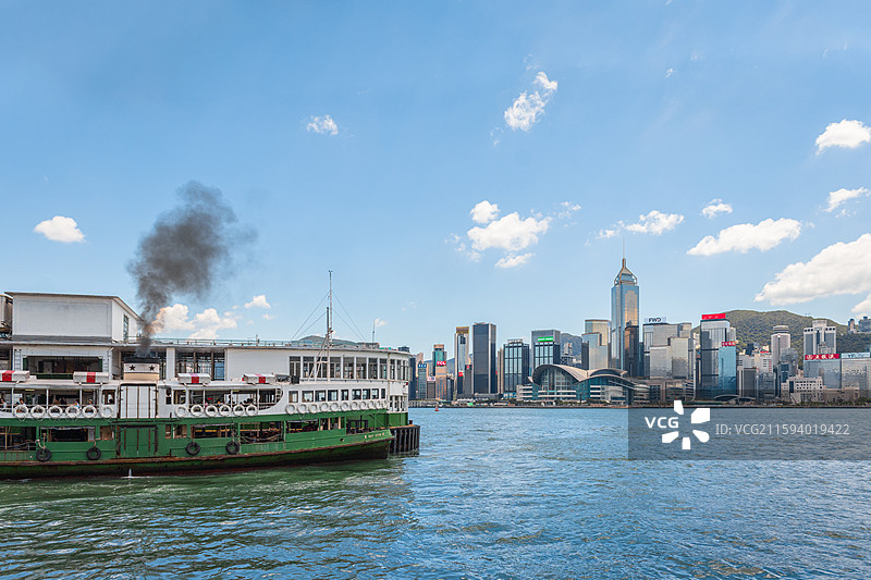 中国香港维港风光和天星小轮图片素材