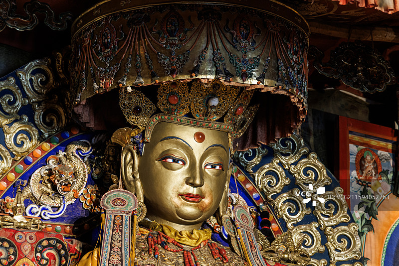 蒙古国前杭爱省哈拉和林藏传佛教格鲁派寺院额尔德尼昭释迦牟尼塑像图片素材