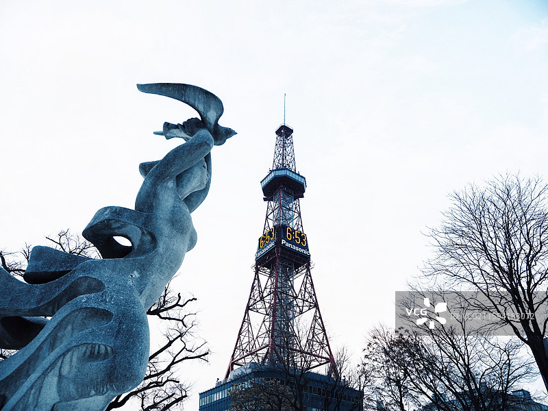 札幌公园电视塔 札幌电视塔雕像 北海道冬天旅游推荐图片素材