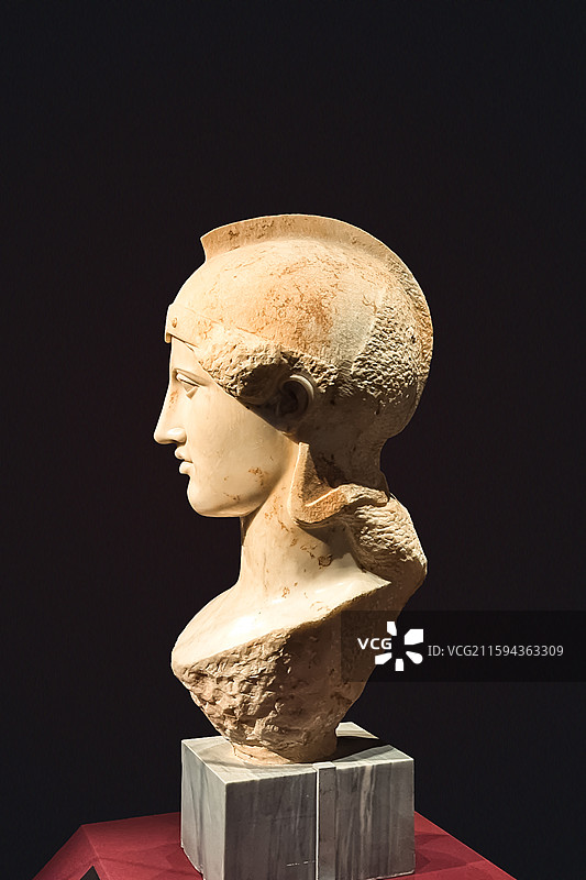 希腊国家考古博物馆藏，1931年发现于雅典，雅典娜头像图片素材
