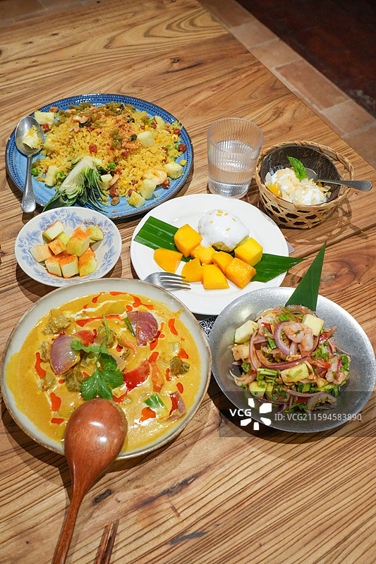 一餐泰国菜东南亚餐图片素材