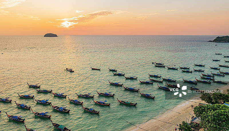 泰国沙敦丽贝岛日出图片素材