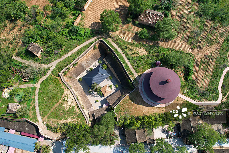陕西省三原县张家窑关中地窑民俗村图片素材