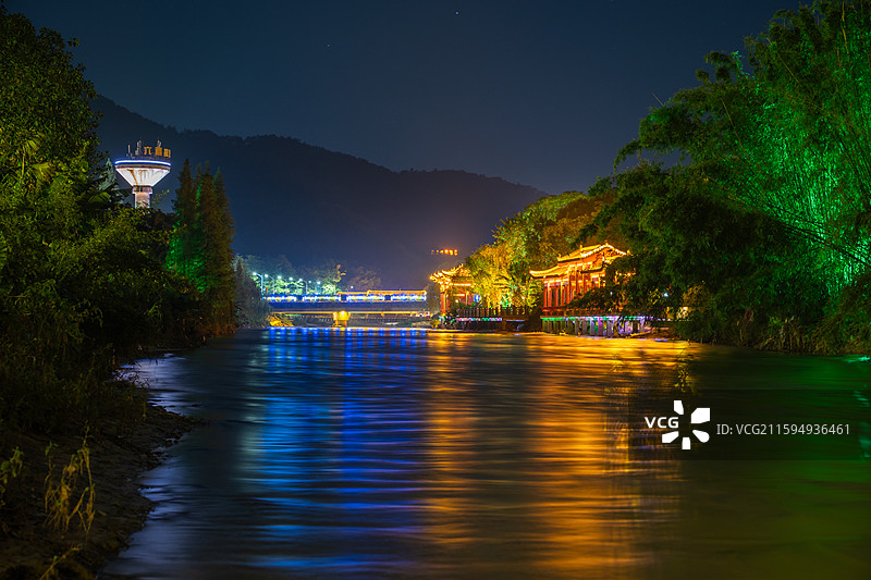 六祖故里旅游景区亭子，中国广东省云浮市六祖镇图片素材