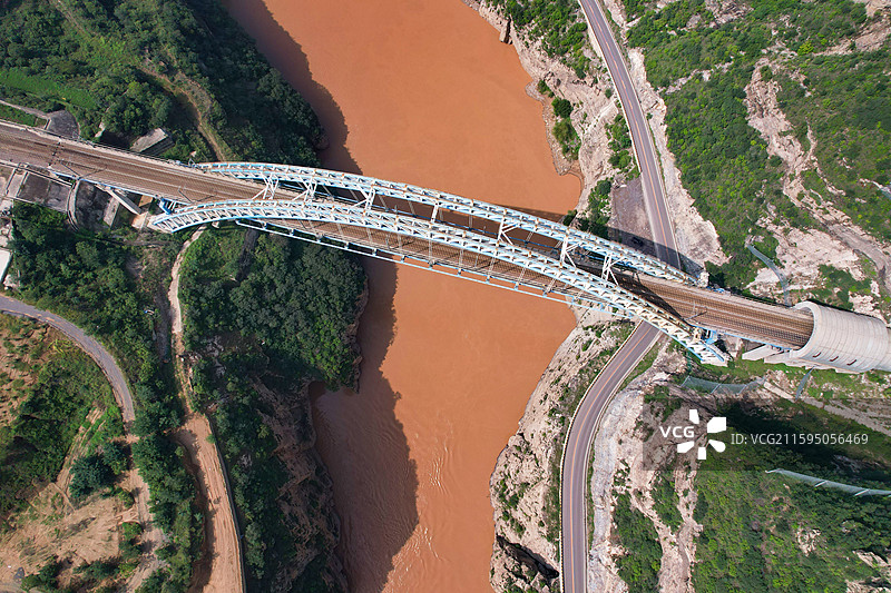 黄河龙门峡谷图片素材
