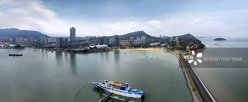 航拍连云港城市海岸全景图图片素材